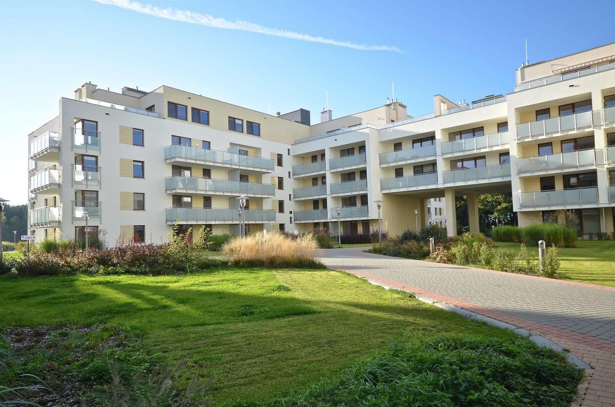 Aquamarina Miedzyzdroje Marina Invest Apartment Exterior photo
